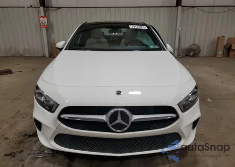 2021 Mercedes-Benz A 220 4Matic z USA, uszkodzony, nr VIN W1K3G4FB2MJ296315